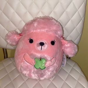 Chloe the Poodle (w/ apple) Squishmallow